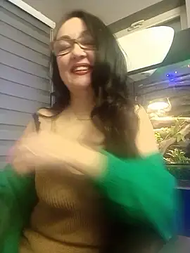 CamilleDesire online show from 12.18.24
