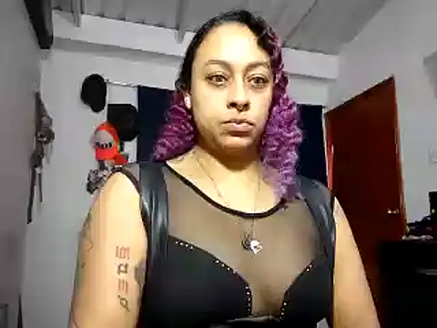 Snapshot of Cata_Blue__ chatting on 01.24.25 Cata Blue online show from 01.24.25