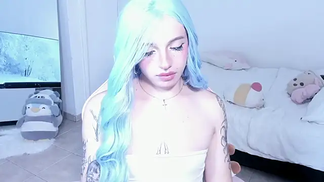 Snapshot of KloeKing__ chatting on 11.12.25 KloeKing online show from 11.12.25