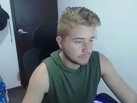 JOHANLEON1 online show from 10.10.25