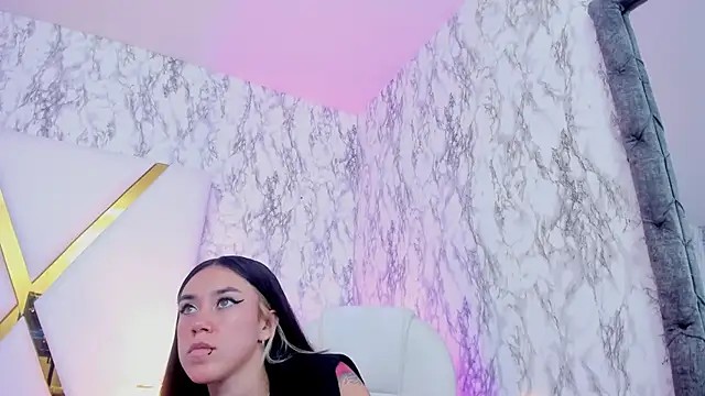 Athziry  online show from 02.03.25