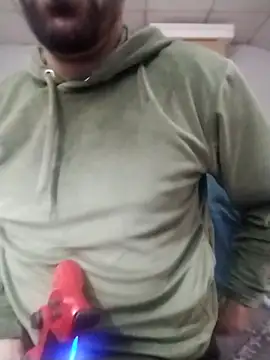 Snapshot of nicedick_bro chatting on 09.28.25 nicedick bro online show from 09.28.25