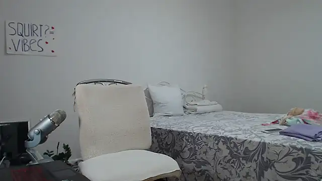 AnnaStellariX online show from 01.01.25