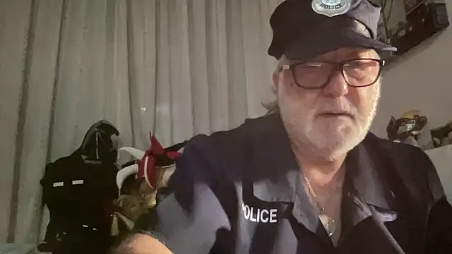 EroticVenetian online show from 11.18.25