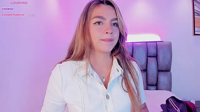 ambarcarterr online show from 03.10.25