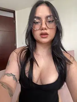 Snapshot of montmariana chatting on 07.09.26 montmariana online show from 07.09.26
