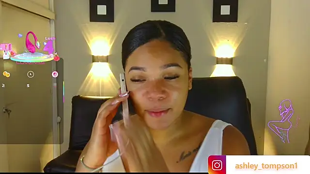 ashley Tompson1 online show from 03.03.25