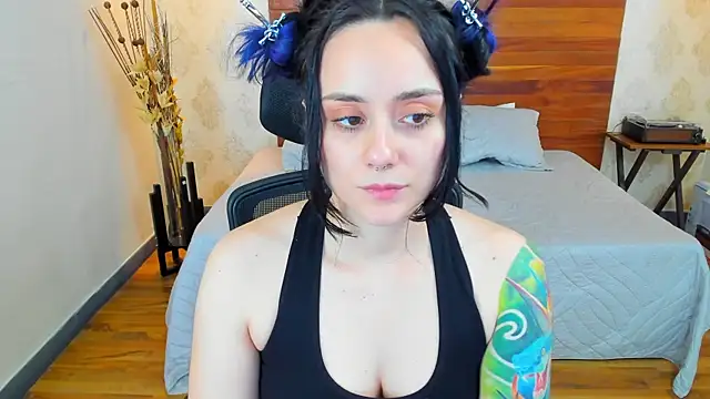 KatherineBond online show from 12.24.24