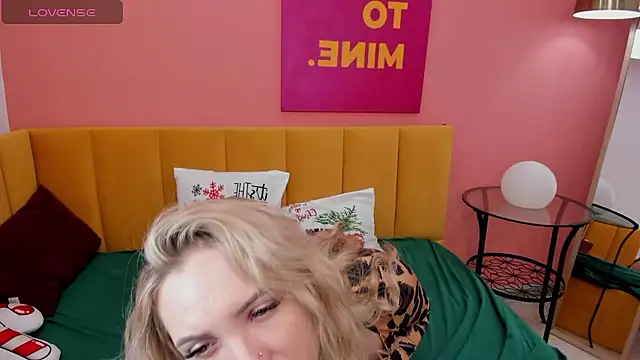 EvaMoran online show from 12.02.24