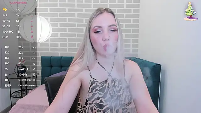 EvaMoran online show from 06.04.26