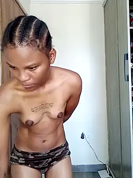 Snapshot of kelsie421 chatting on 03.07.25 kelsie421 online show from 03.07.25