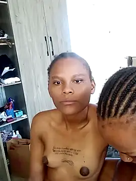 Snapshot of kelsie421 chatting on 03.11.25 kelsie421 online show from 03.11.25