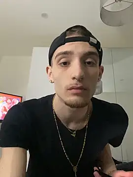 LaMaterialista online show from 04.01.26