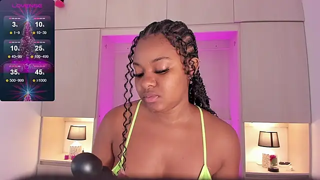 tamaraa smiith online show from 12.30.24