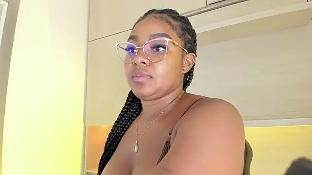 tamaraa smiith online show from 10.24.25