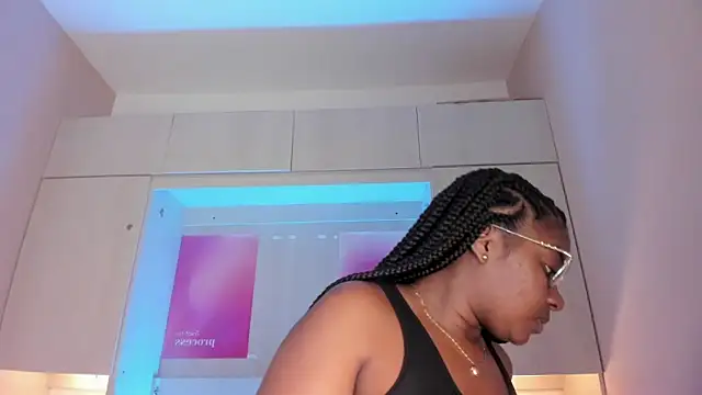 tamaraa smiith online show from 05.26.26