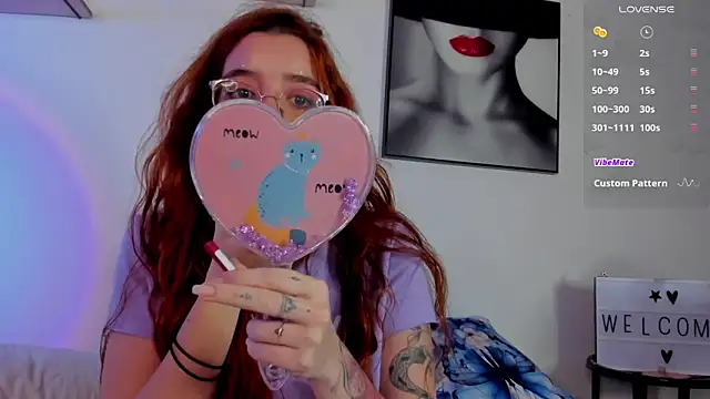 Snapshot of Manuela_monroe chatting on 10.17.25 Manuela monroe online show from 10.17.25