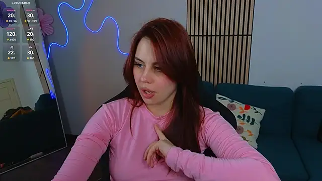 Aisha Riley online show from 04.15.26