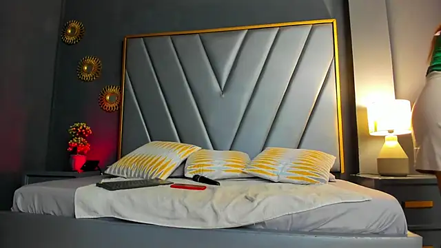 BrendaAdams  online show from 09.24.25