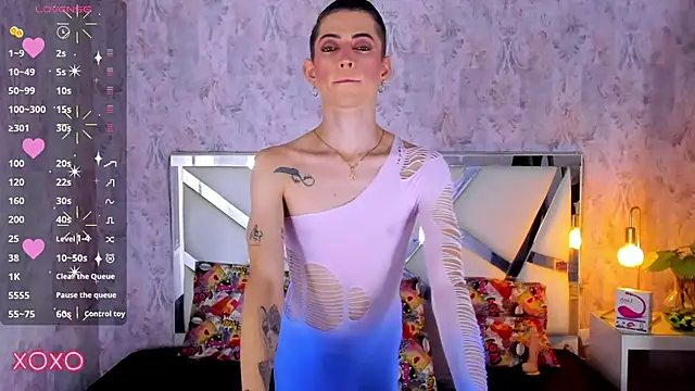 Snapshot of dominic_thailor chatting on 10.16.25 dominic thailor online show from 10.16.25