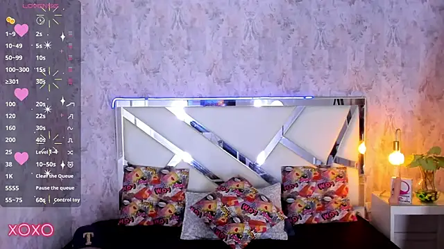 Snapshot of dominic_thailor chatting on 10.20.25 dominic thailor online show from 10.20.25