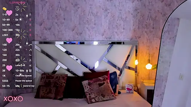 Snapshot of dominic_thailor chatting on 10.26.25 dominic thailor online show from 10.26.25