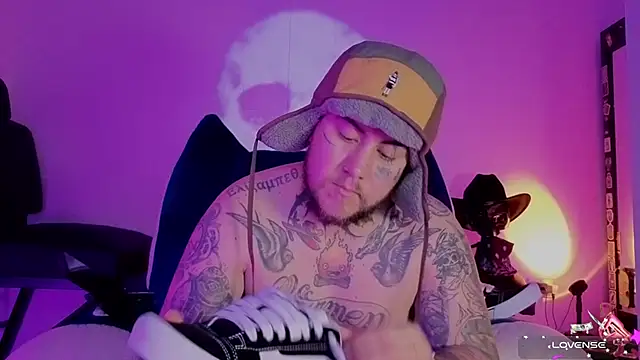 Ash gusbig online show from 11.10.25