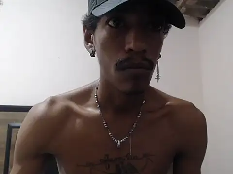 Snapshot of AlbertBigCock chatting on 09.13.25 AlbertBigCock online show from 09.13.25