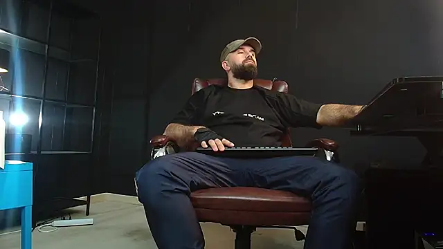 JackEthann online show from 12.16.24