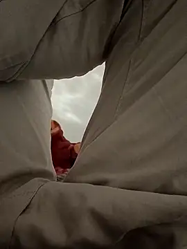 Snapshot of You_are__mine_ chatting on 09.25.25 You are mine online show from 09.25.25