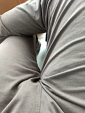 Snapshot of You_are__mine_ chatting on 10.18.25 You are mine online show from 10.18.25