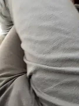 Snapshot of You_are__mine_ chatting on 10.24.25 You are mine online show from 10.24.25