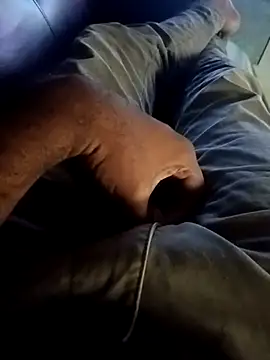 Snapshot of You_are__mine_ chatting on 11.11.25 You are mine online show from 11.11.25