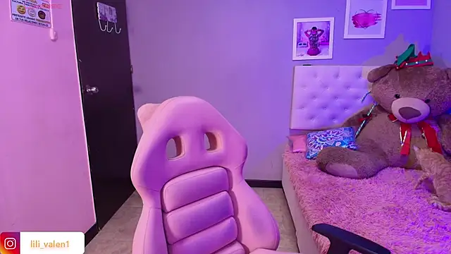lilieth hot online show from 12.21.24
