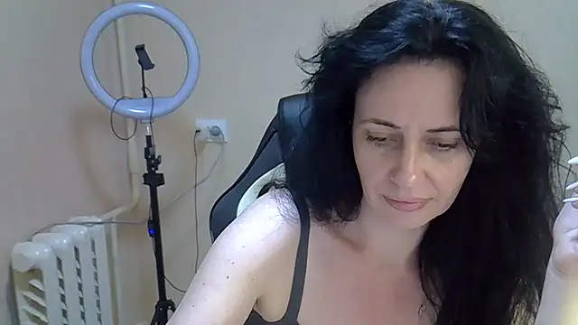 Snapshot of NkPulse chatting on 10.25.25 NkPulse online show from 10.25.25