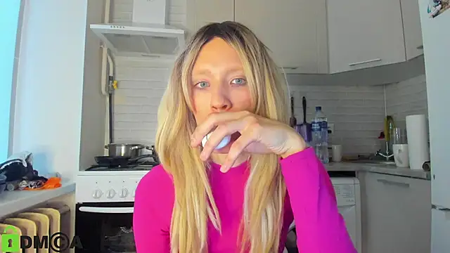  Alice Kitty online show from 12.02.24