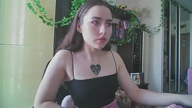 Aurora workerr online show from 06.24.26