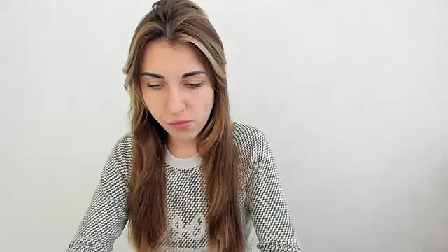 Snapshot of Summmmersky chatting on 03.02.25 Summmmersky online show from 03.02.25