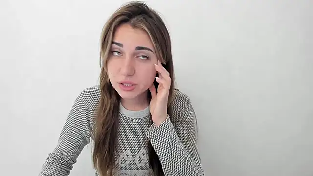 Snapshot of Summmmersky chatting on 03.02.25 Summmmersky online show from 03.02.25