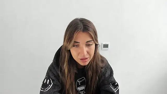 Snapshot of Summmmersky chatting on 10.02.25 Summmmersky online show from 10.02.25