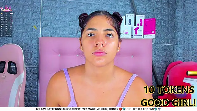 AriannaLewiis online show from 02.28.25