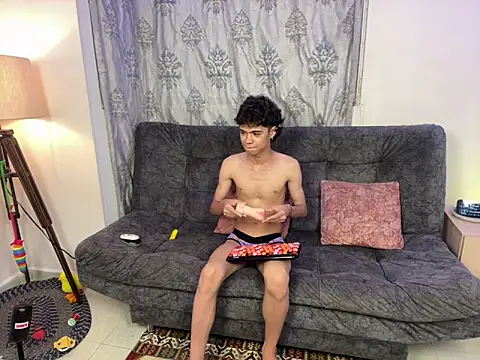 MyLatinHotBoys online show from 03.12.25