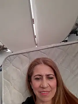 Matureyulyet online show from 11.02.25