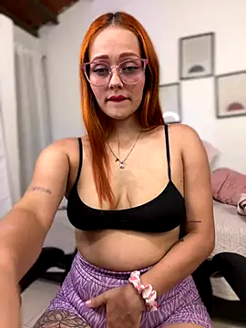 Snapshot of Miss-Abbii chatting on 10.15.25 Miss-Abbii online show from 10.15.25