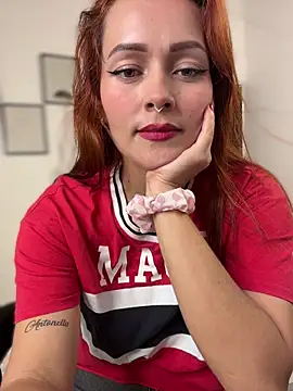 Snapshot of Miss-Abbii chatting on 11.13.25 Miss-Abbii online show from 11.13.25