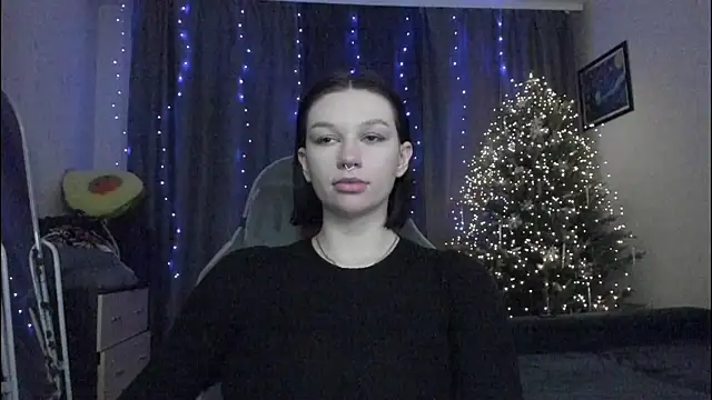 Emmy m00n online show from 12.18.24