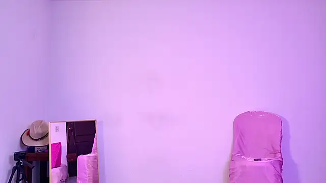 pink flower  online show from 02.05.26