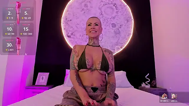 GinebraaFox  online show from 03.12.25