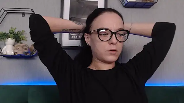 IzabelllNoir online show from 12.31.24