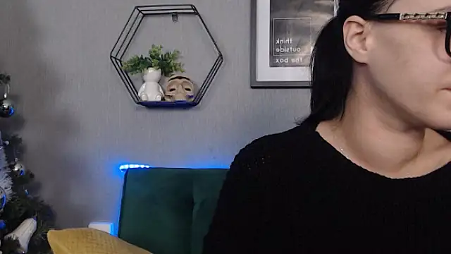 IzabelllNoir online show from 01.13.25